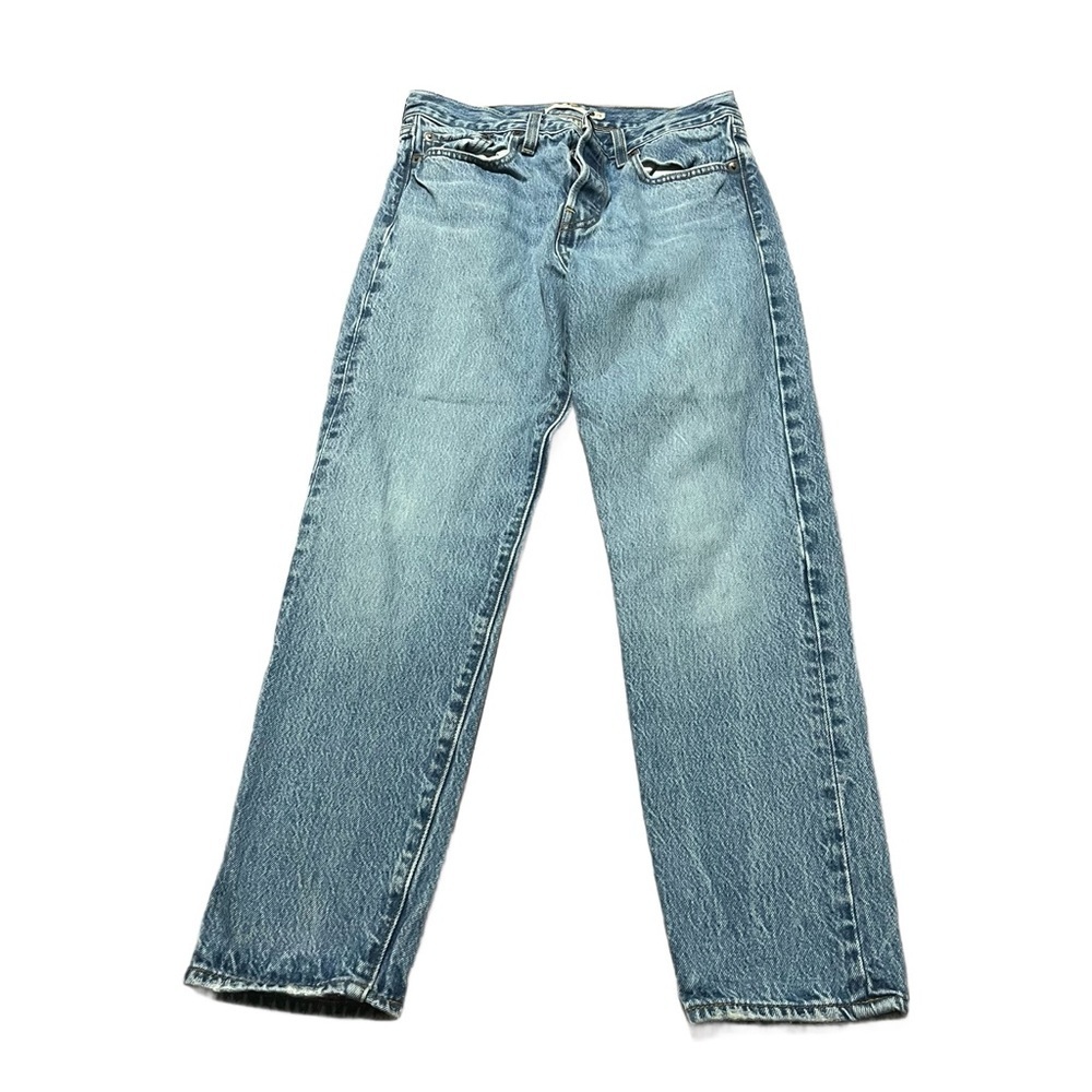 Levi's Women's Straight Leg Jeans - Light Blue Wash